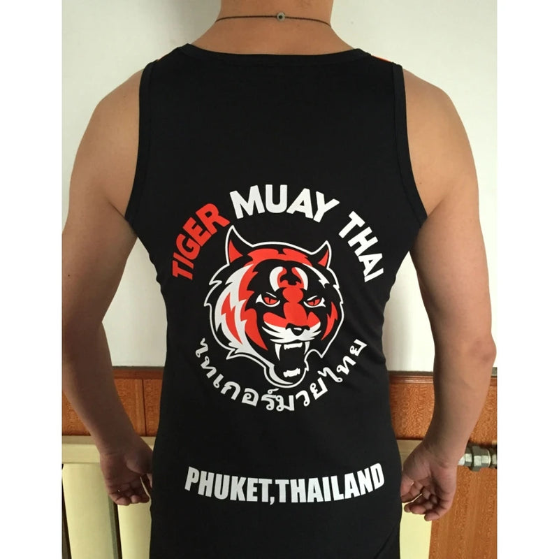 Regata preta Tiger Muay Thai MMA colete de treinamento respirável absorvente